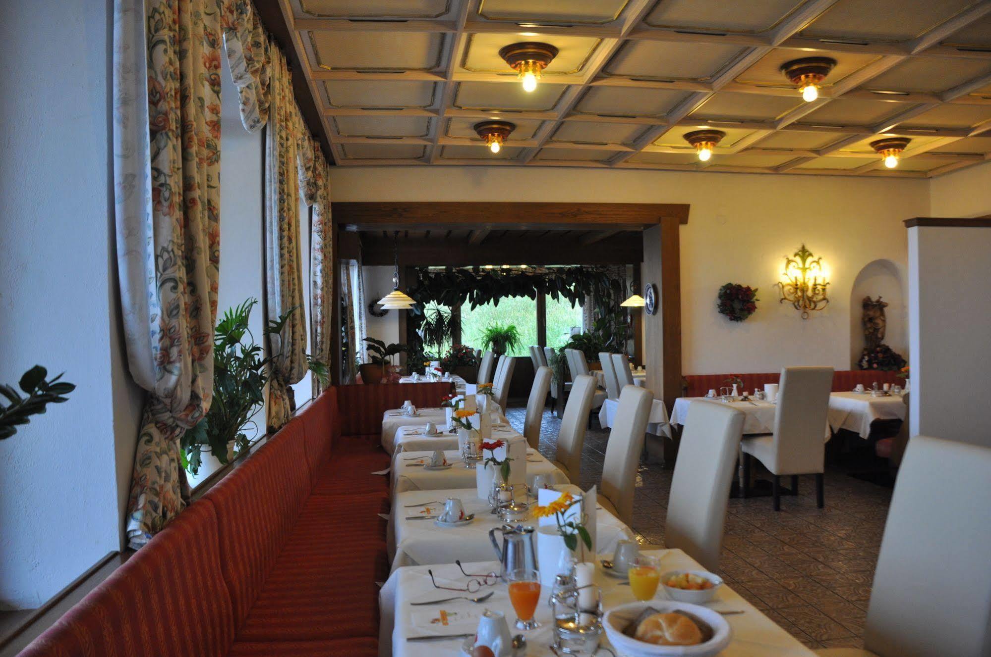 Hotel Habhof - Garni Mösern 외부 사진